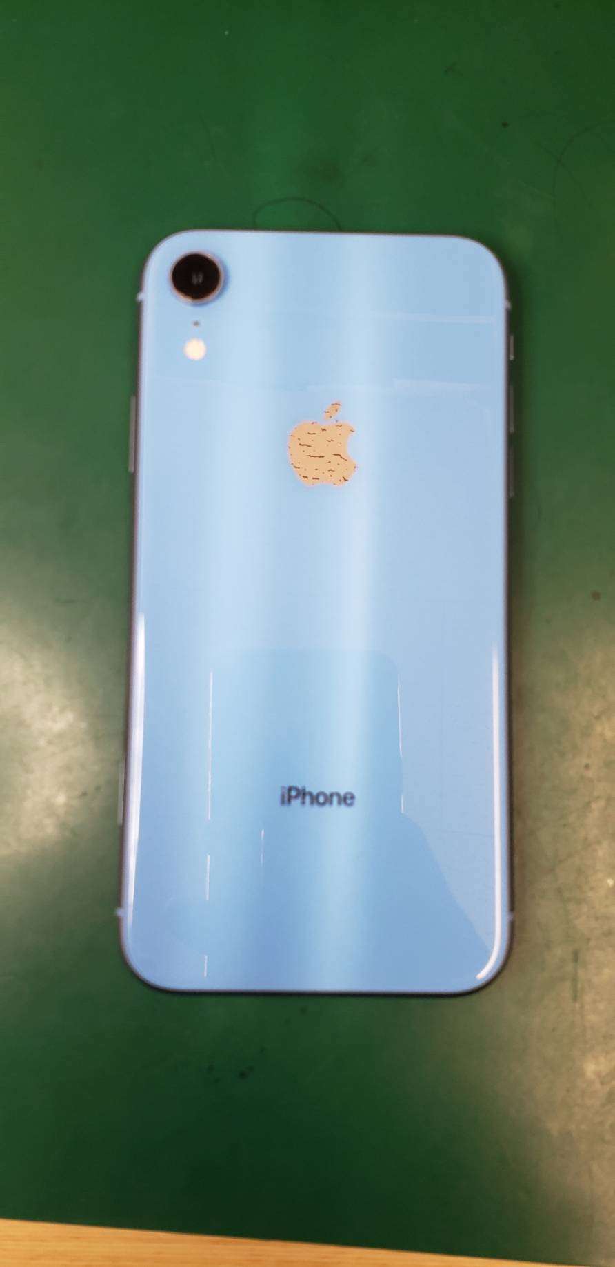 XRの画面割れ修理でご来店