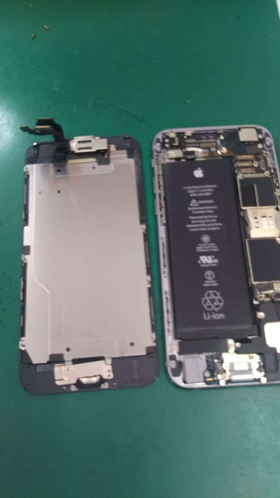 6s 画面割れ修理でご来店